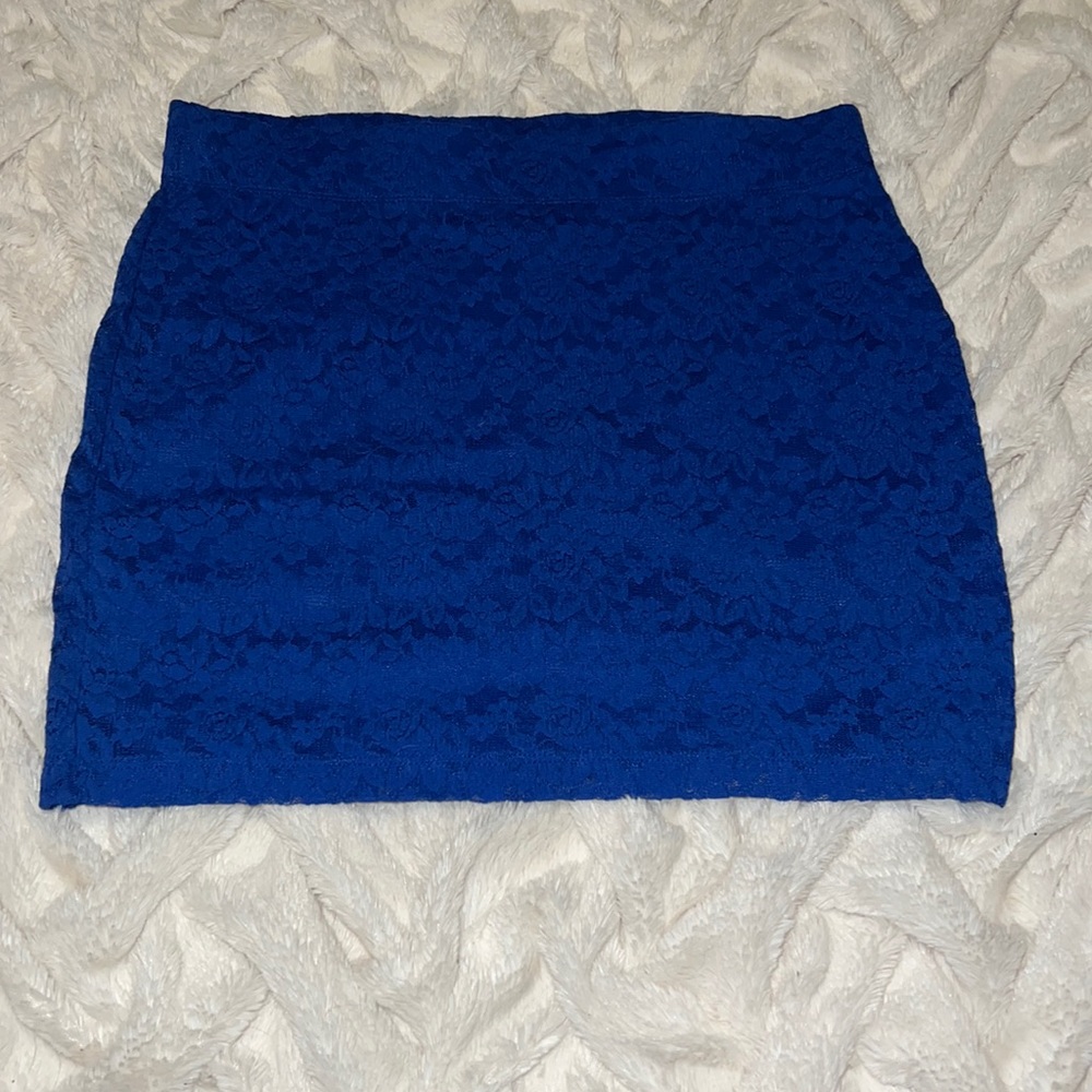 Nollie blue lace skirt